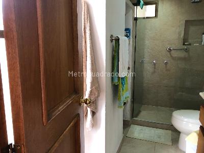 Apartamento de 3 alcobas en venta en Poblado Los Balsos, Medellín, 204 m² · foto 11 de 20
