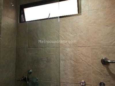 Apartamento de 3 alcobas en venta en Poblado Los Balsos, Medellín, 204 m² · foto 14 de 20