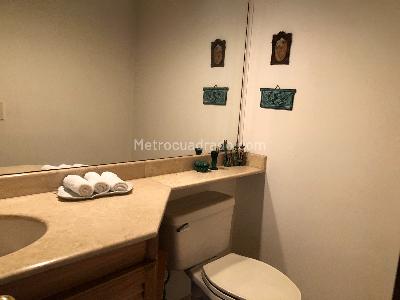 Apartamento de 3 alcobas en venta en Poblado Los Balsos, Medellín, 204 m² · foto 19 de 20