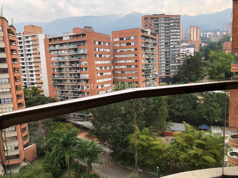 Piso – Medellín - Más
