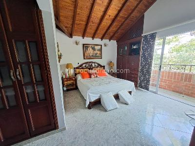Casa de 5 alcobas en venta en Cañaveral, Floridablanca, 307 m² · foto 9 de 20