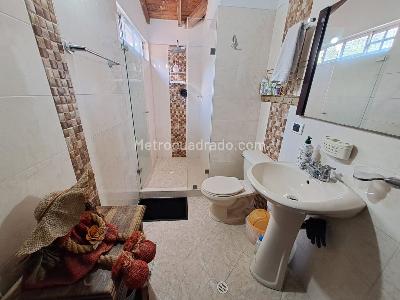 Casa de 5 alcobas en venta en Cañaveral, Floridablanca, 307 m² · foto 7 de 20