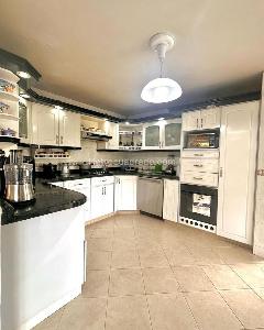 Casa de 5 alcobas en venta en Cañaveral, Floridablanca, 307 m² · foto 4 de 20