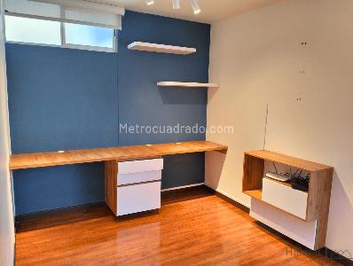 Apartamento de 3 alcobas en venta en Mazuren Alejandria, Bogotá, 80 m² · foto 4 de 10