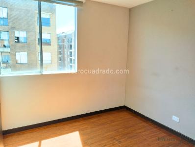 Apartamento de 3 alcobas en venta en Mazuren Alejandria, Bogotá, 80 m² · foto 6 de 10