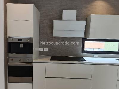 Apartamento de 3 alcobas en venta en Parque Del Virrey, Bogotá, 237 m² · foto 6 de 20