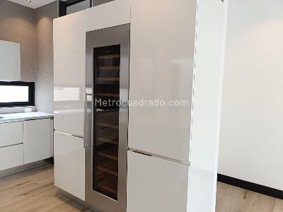 Apartamento de 3 alcobas en venta en Parque Del Virrey, Bogotá, 237 m² · foto 8 de 20