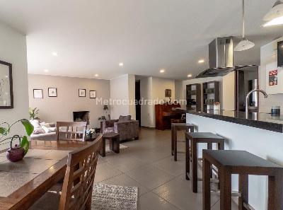 Apartamento de 3 alcobas en venta en Calleja Baja, Bogotá, 114 m² · foto 2 de 13