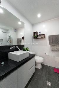 Apartamento de 3 alcobas en venta en Calleja Baja, Bogotá, 114 m² · foto 8 de 13