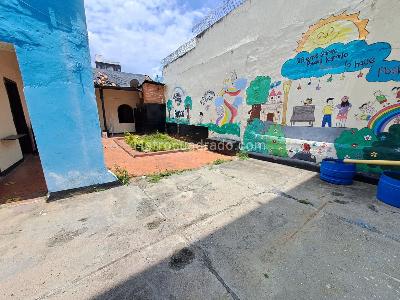 Casa de 5 alcobas en venta en Comuneros, Bucaramanga, 567 m² · foto 8 de 15