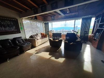 Casa de 5 alcobas en venta en Altos De Pan De Azucar, Bucaramanga, 360 m² · foto 15 de 20