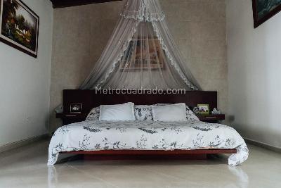 Casa de 5 alcobas en venta en Altos De Pan De Azucar, Bucaramanga, 360 m² · foto 16 de 20
