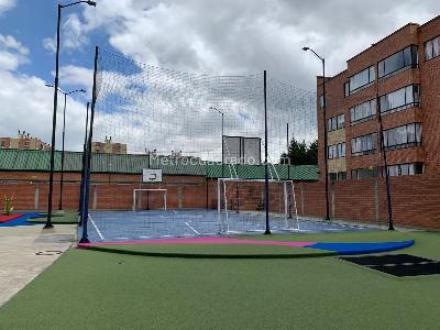 Apartamento en venta en Portales Del Norte, Bogotá · foto 13 de 14