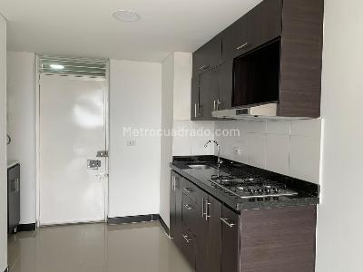 Apartamento en venta en Portales Del Norte, Bogotá · foto 3 de 14