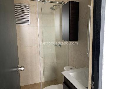 Apartamento en venta en Portales Del Norte, Bogotá · foto 6 de 14