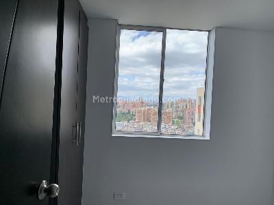 Apartamento en venta en Portales Del Norte, Bogotá · foto 7 de 14