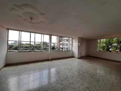 Apartamento de 3 alcobas en venta en Cabecera Del Llano, Bucaramanga, 200 m² · foto 7 de 10