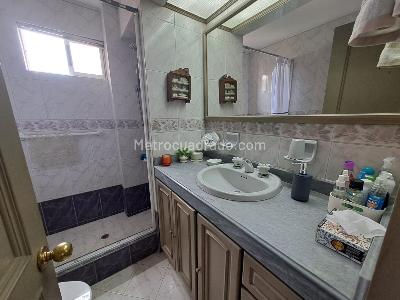Apartamento de 3 alcobas en venta en Sotomayor, Bucaramanga, 179 m² · foto 9 de 20