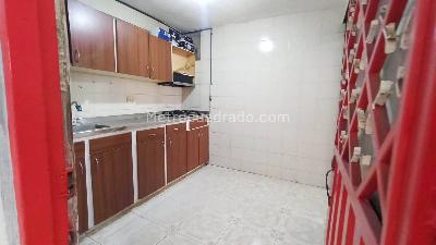 Casa de 5 alcobas en venta en Gilmar, Bogotá, 240 m² · foto 3 de 18
