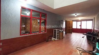 Casa de 5 alcobas en venta en Gilmar, Bogotá, 240 m² · foto 13 de 18