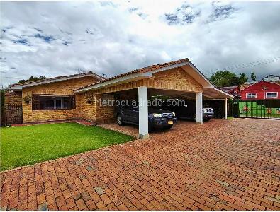 Casa en venta en San Jose De Bavaria, Bogotá · foto 19 de 19