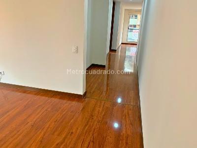 Apartamento de 3 alcobas en venta en Alejandria, Bogotá, 144 m² · foto 3 de 10