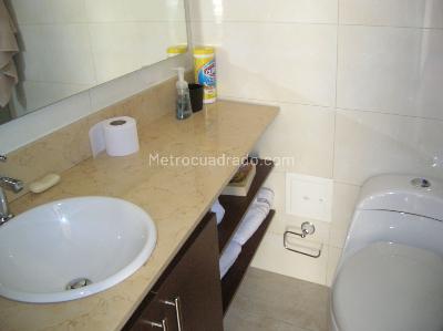 Apartamento de 3 alcobas en venta en Gilmar Torres De San Lucas, Bogotá, 172 m² · foto 8 de 18