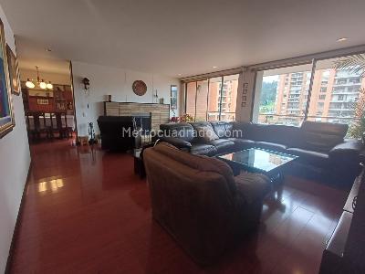 Apartamento de 3 alcobas en venta en Gilmar Torres De San Lucas, Bogotá, 172 m² · foto 4 de 18