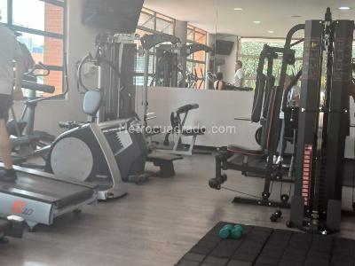Apartamento de 3 alcobas en venta en Gilmar Torres De San Lucas, Bogotá, 172 m² · foto 18 de 18