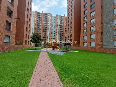 Apartamento de 3 alcobas en venta en Gilmar Torres De San Lucas, Bogotá, 172 m² · foto 3 de 18