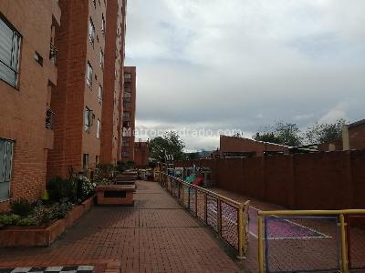 Apartamento de 2 alcobas en venta en Popular Modelo, Bogotá, 69 m² · foto 17 de 17