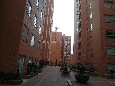 Apartamento de 2 alcobas en venta en Popular Modelo, Bogotá, 69 m² · foto 15 de 17