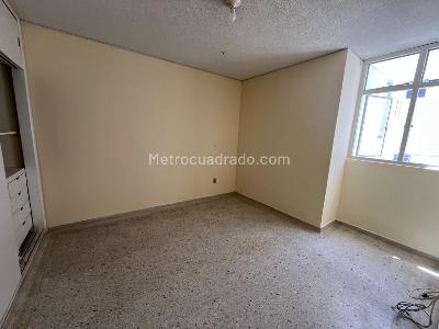 Apartamento de 4 alcobas en venta en Cabecera Del Llano, Bucaramanga, 123 m² · foto 9 de 18