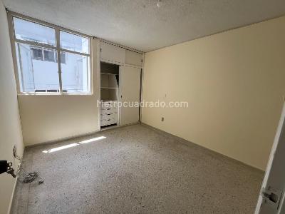 Apartamento de 4 alcobas en venta en Cabecera Del Llano, Bucaramanga, 123 m² · foto 10 de 18