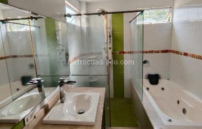 Casa de 4 alcobas en venta en Cañaveral, Floridablanca, 230 m² · foto 11 de 20