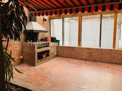 Apartamento de 2 alcobas en venta en Chico, Bogotá, 180 m² · foto 15 de 20