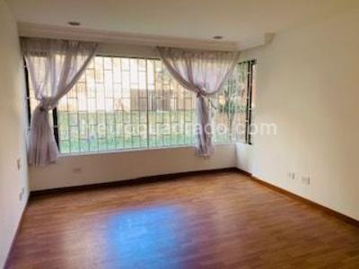 Apartamento de 2 alcobas en venta en Chico, Bogotá, 180 m² · foto 6 de 20