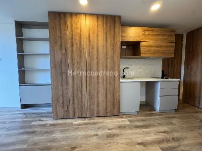 Apartaestudio en venta en Chico Norte Iii Sector Chico, Bogotá, 28 m² · foto 2 de 20