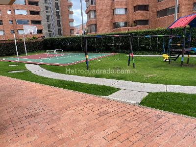 Apartamento de 5 alcobas en venta en Recodo Del Country Usaquen, Bogotá, 185 m² · foto 10 de 16