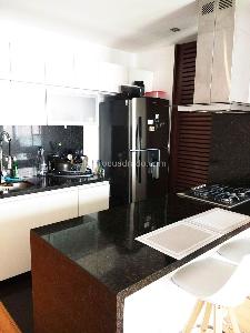 Apartaestudio en venta en Chico Norte, Bogotá, 48 m² · foto 3 de 17