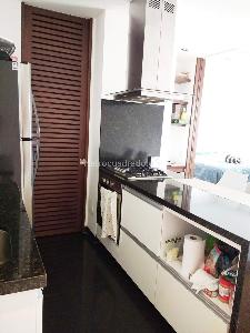 Apartaestudio en venta en Chico Norte, Bogotá, 48 m² · foto 2 de 17