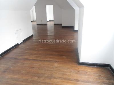 Casa de 5 alcobas en venta en Teusaquillo, Bogotá, 647 m² · foto 12 de 13