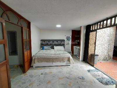 Apartamento de 3 alcobas en venta en Sotomayor, Bucaramanga, 256 m² · foto 7 de 20