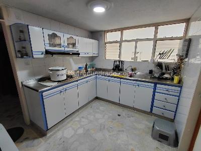Apartamento de 3 alcobas en venta en Sotomayor, Bucaramanga, 256 m² · foto 14 de 20