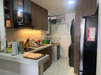 Apartamento en venta en Las Villas, Bogotá · foto 4 de 9