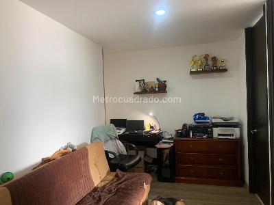 Apartamento en venta en Las Villas, Bogotá · foto 6 de 9