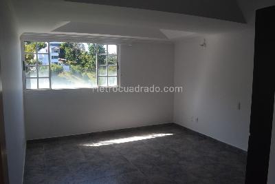 Casa de 5 alcobas en venta en Vereda Casiano Bajo, Floridablanca, 293 m² · foto 11 de 20