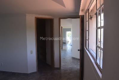 Casa de 5 alcobas en venta en Vereda Casiano Bajo, Floridablanca, 293 m² · foto 12 de 20