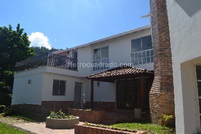 Casa de 5 alcobas en venta en Vereda Casiano Bajo, Floridablanca, 293 m² · foto 3 de 20
