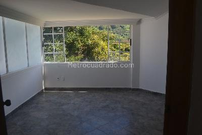 Casa de 5 alcobas en venta en Vereda Casiano Bajo, Floridablanca, 293 m² · foto 6 de 20